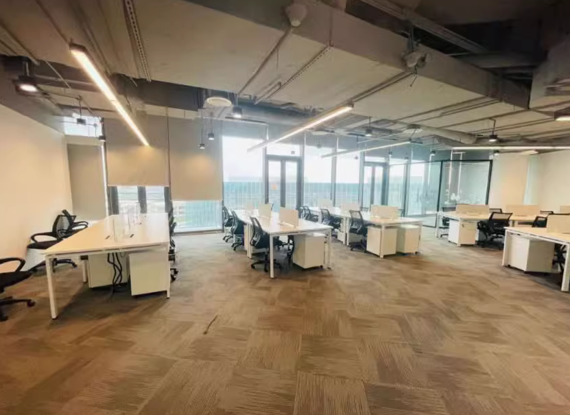 德必虹桥国际WE