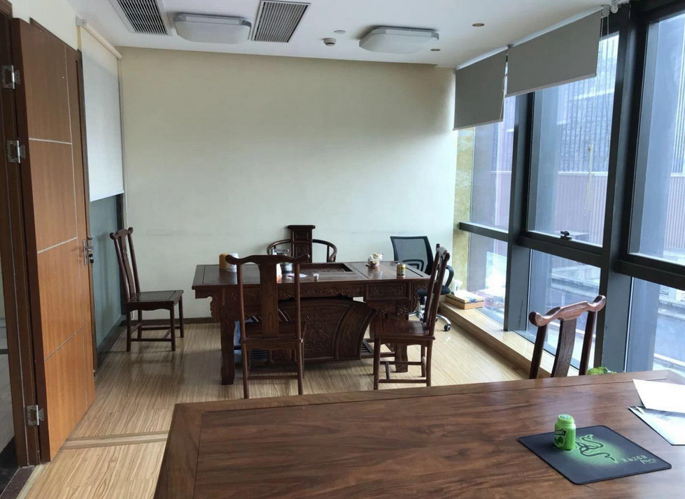 张江春申大厦