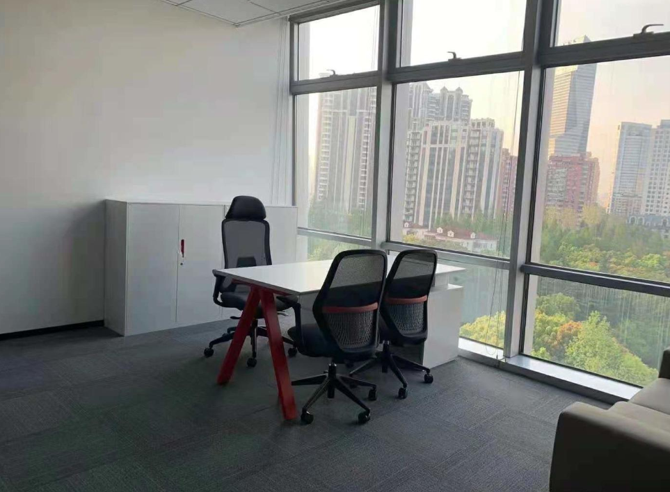 申通信息广场