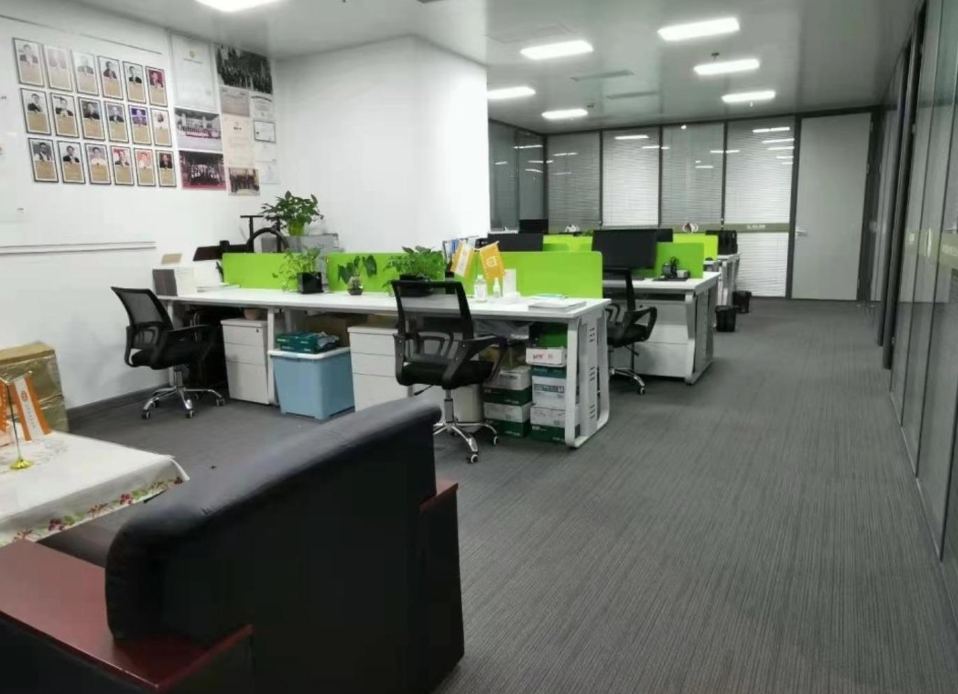 申通信息广场