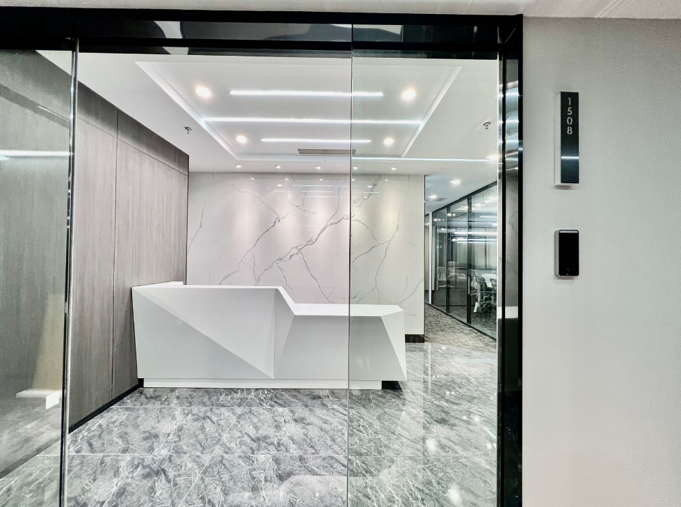 龙之梦大厦办公室出租，面积270平米，月租金57300元/月