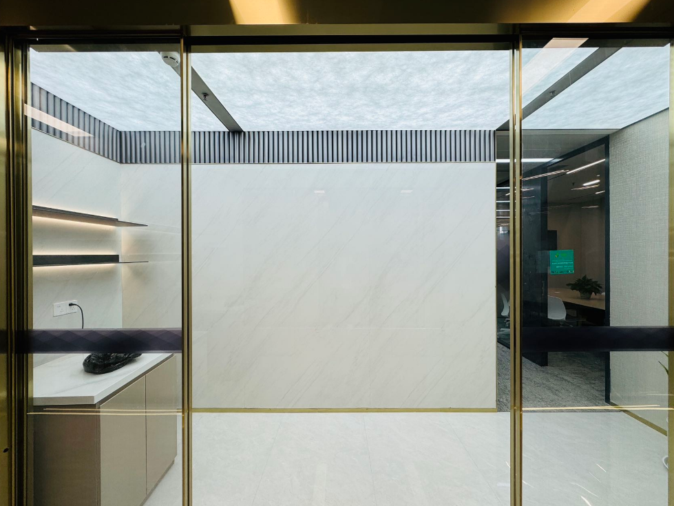 领展企业天地办公室出租，面积199平米，月租金59900元/月