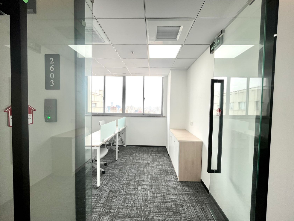 永升大厦办公室出租，面积70平米，月租金报价5676元/月