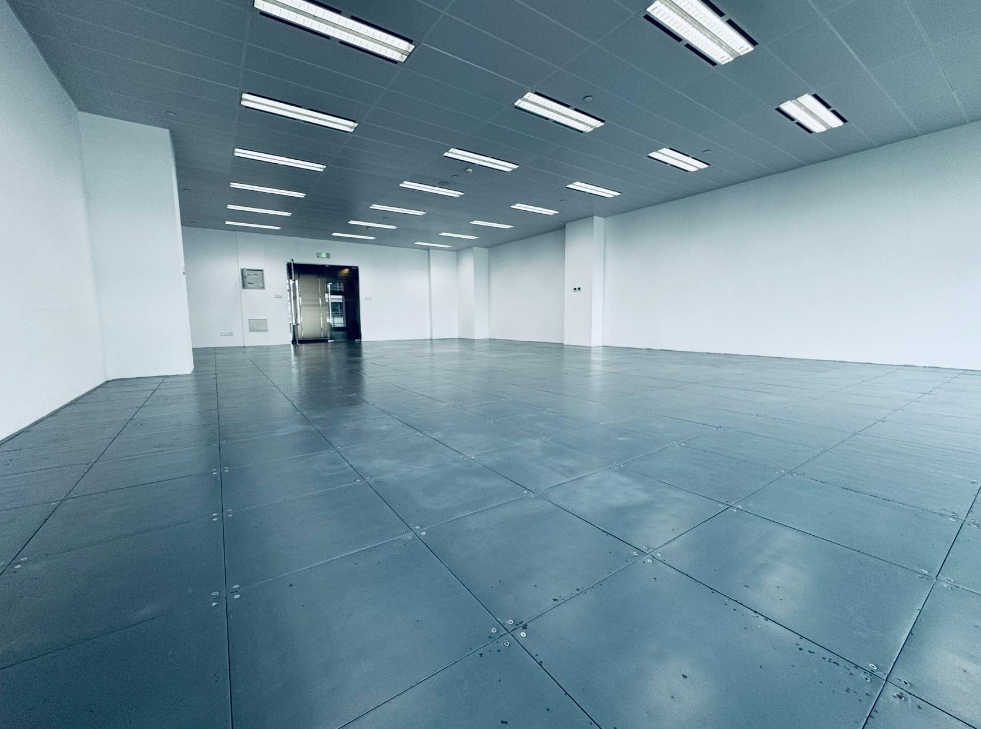 虹桥丽宝广场办公室图