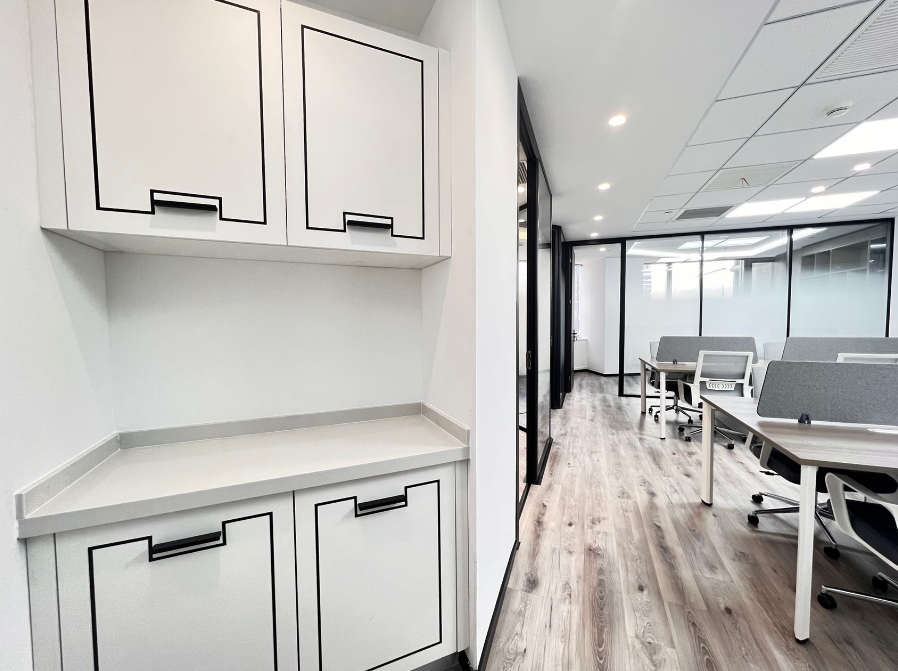 世界广场办公室图