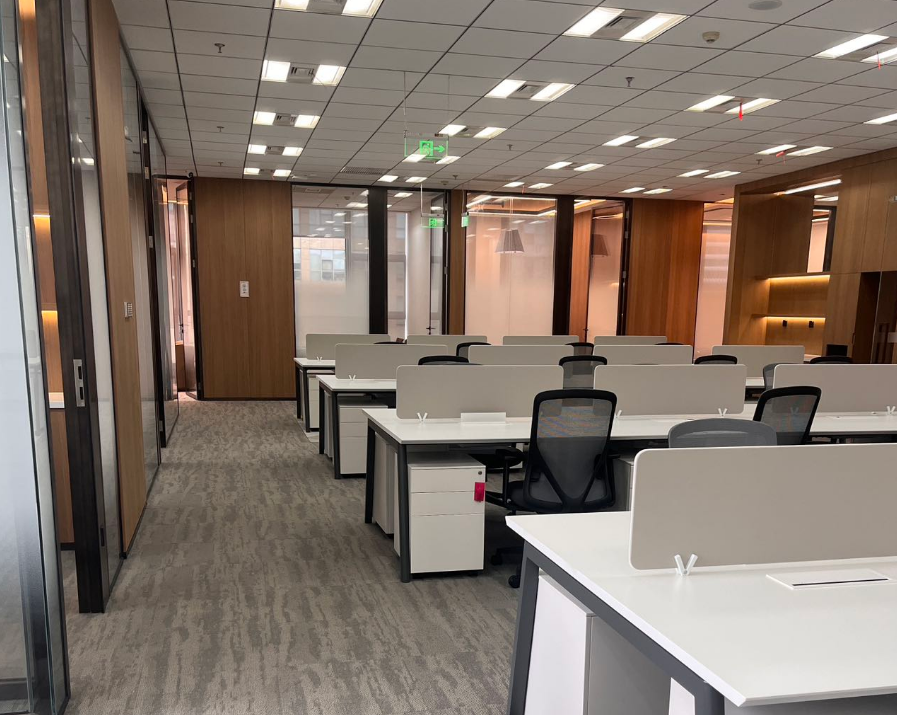 由由世纪广场办公室