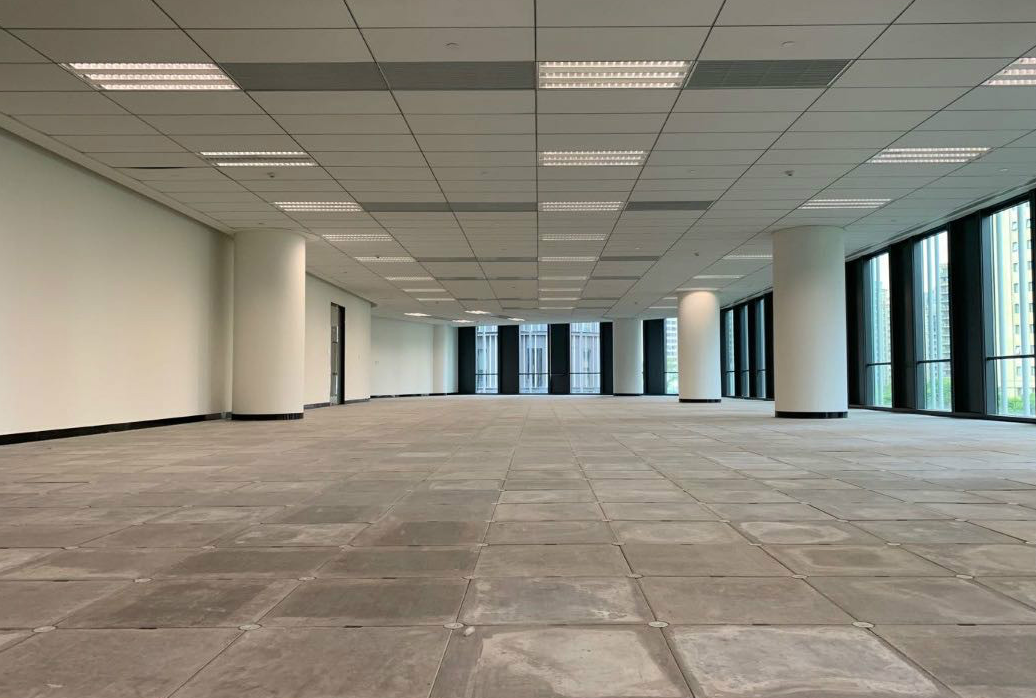 盛创中心 1578㎡ 简单装修