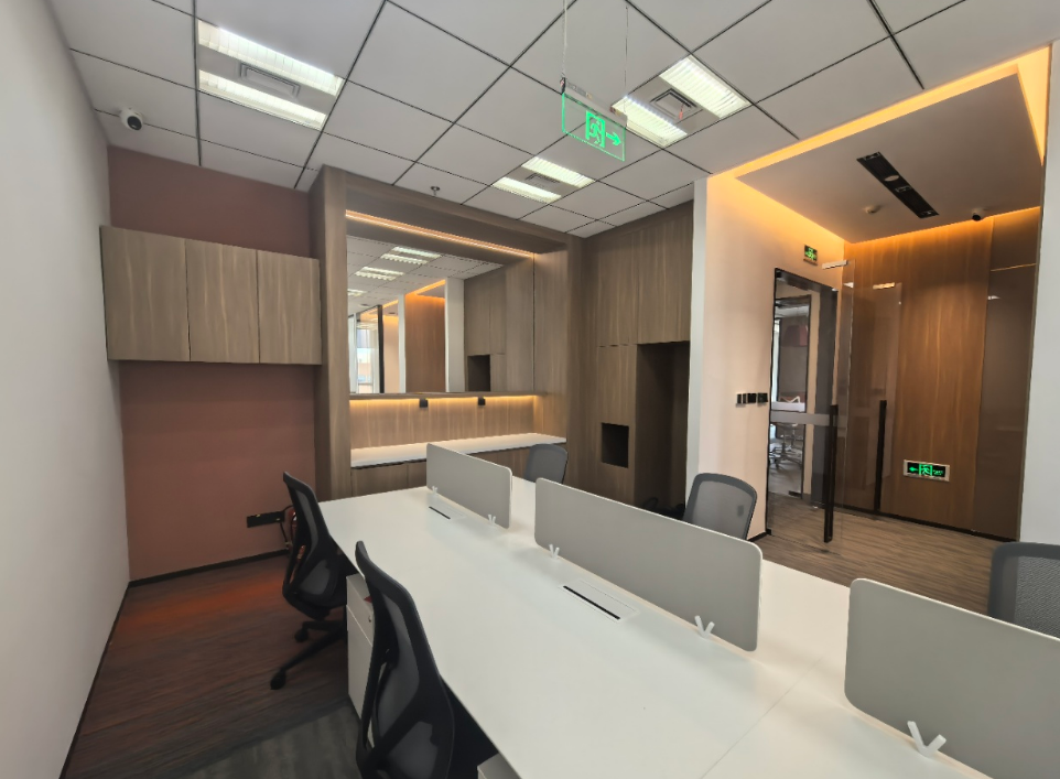 由由世纪广场办公室图 由由世纪广场办公室图