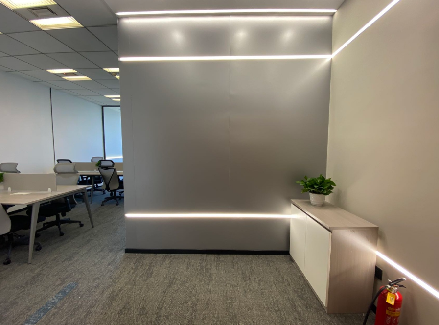 由由世纪广场 由由世纪广场