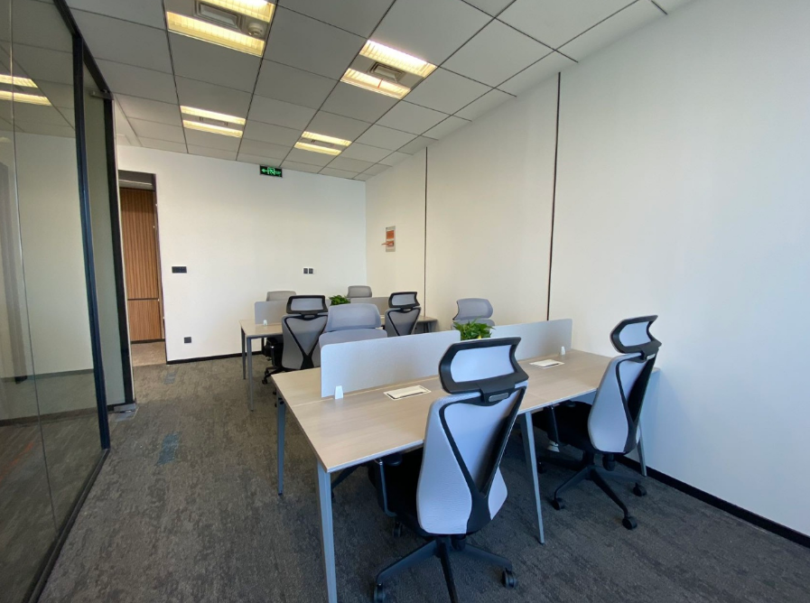 由由世纪广场 由由世纪广场