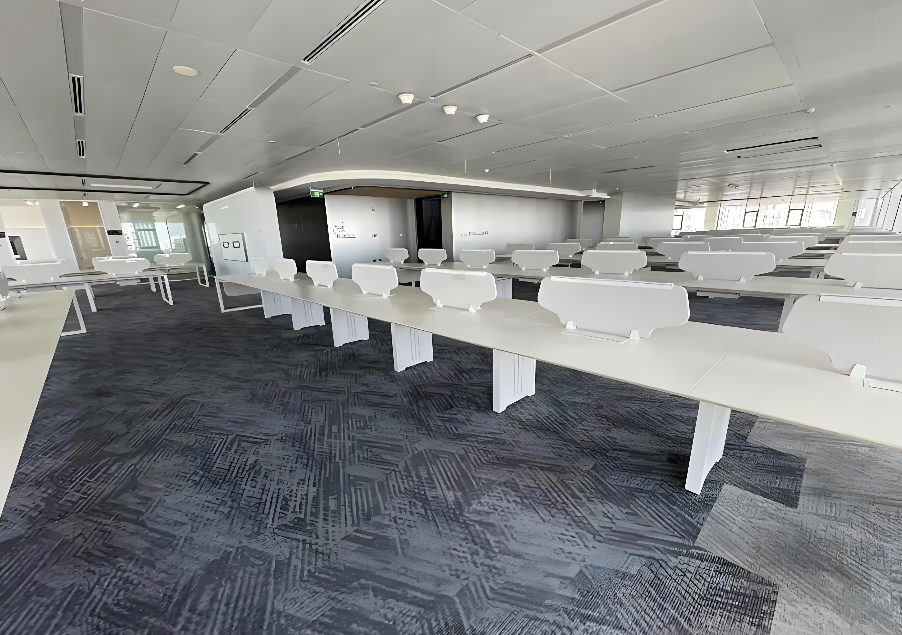 张润大厦办公室图