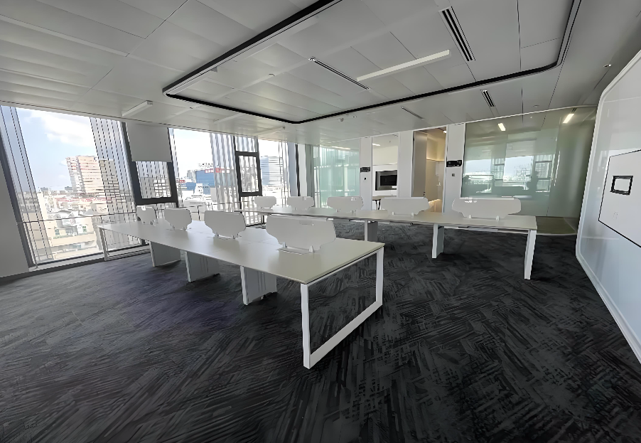 张润大厦办公室图