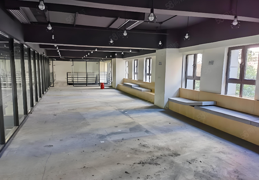 近铁虹桥中心办公室图