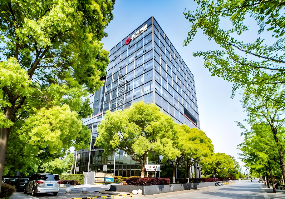 东方希望大厦，招租中心，面积145㎡-455m²