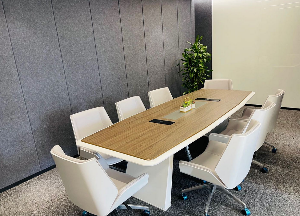 中银大厦办公室图