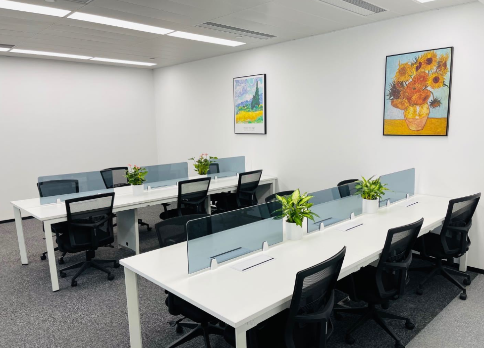 中银大厦办公室图