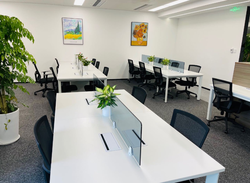 中银大厦办公室图