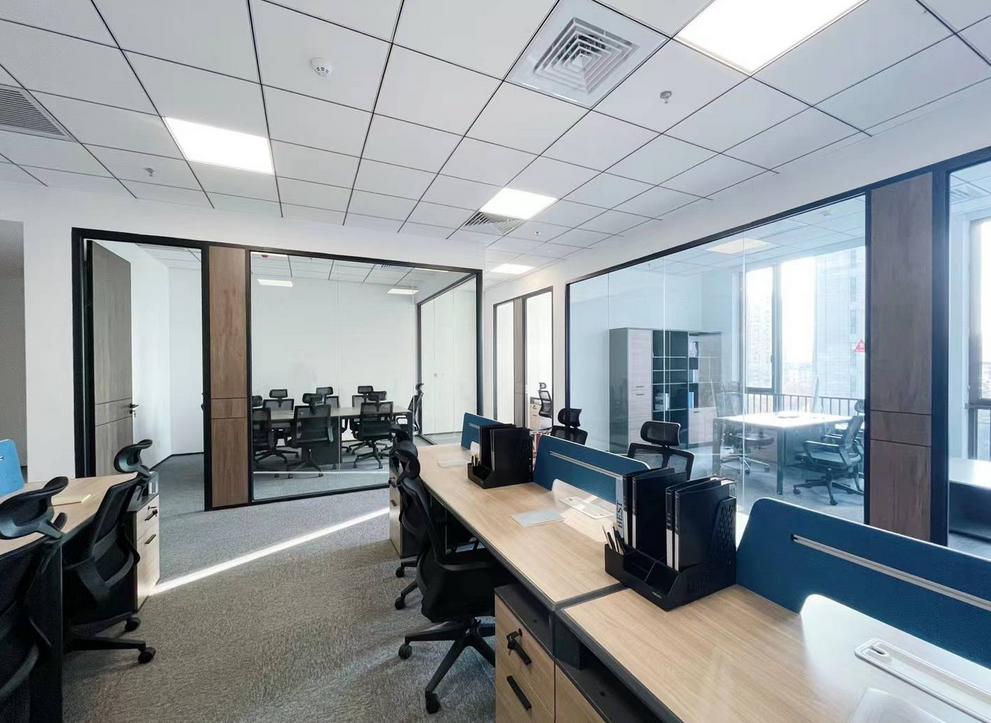 大宁国际商业广场办公室图