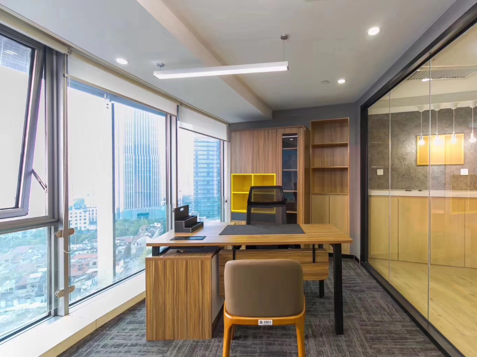 中海国际中心办公室图