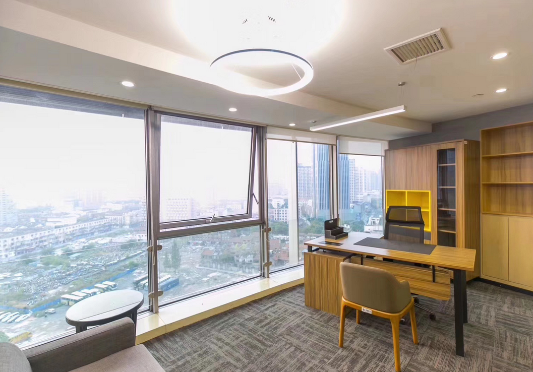 中海国际中心办公室图