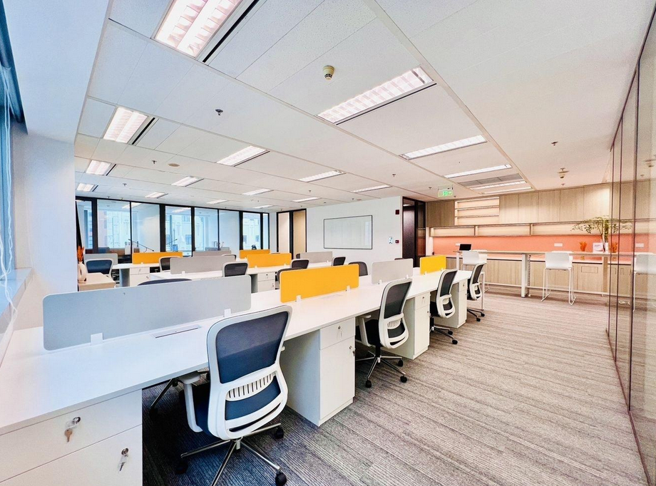 长宁来福士广场办公室图