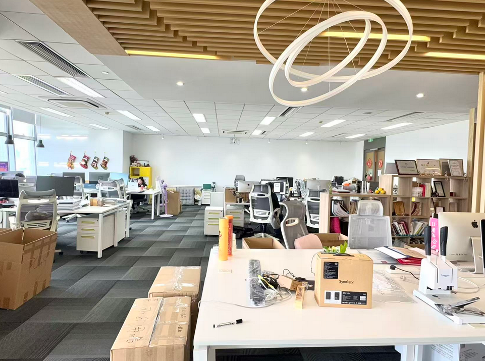 宝地新华办公室图