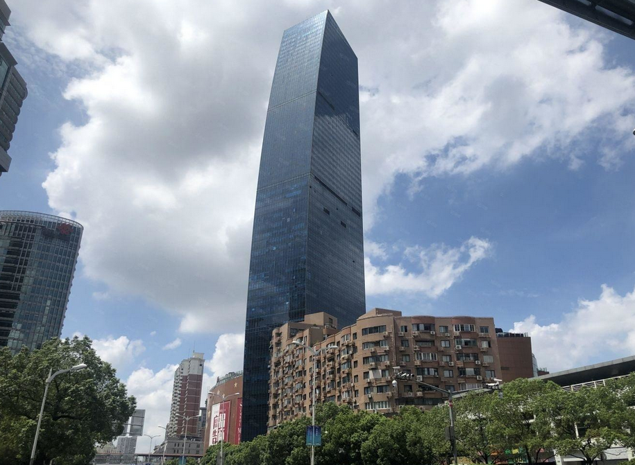 龙之梦丽晶大厦