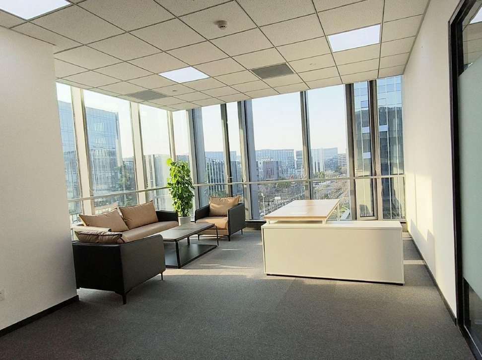 虹桥富力中心办公室图