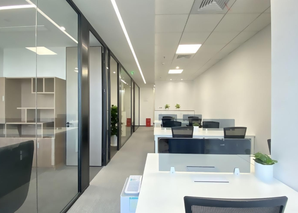 保利绿地广场办公室图
