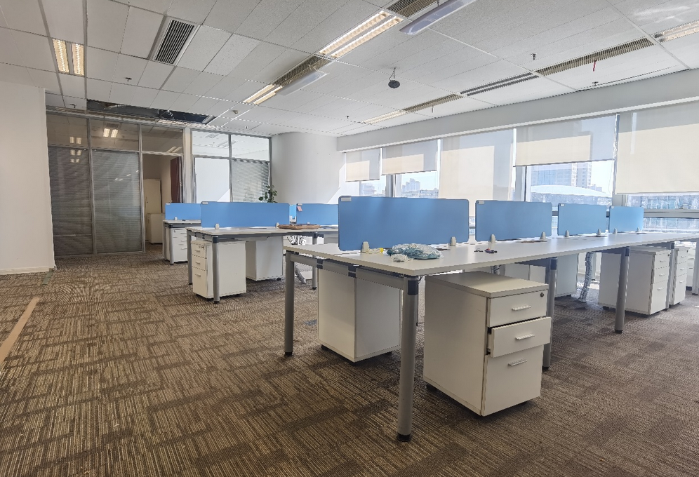 华宏商务中心办公室图 华宏商务中心办公室图