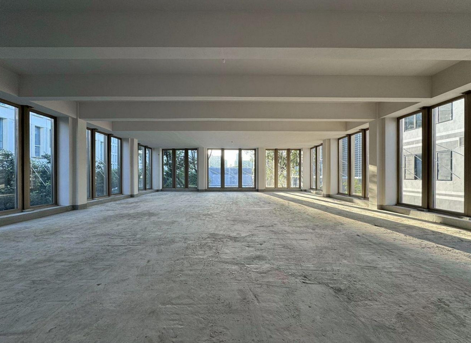 华鑫慧享城办公室图