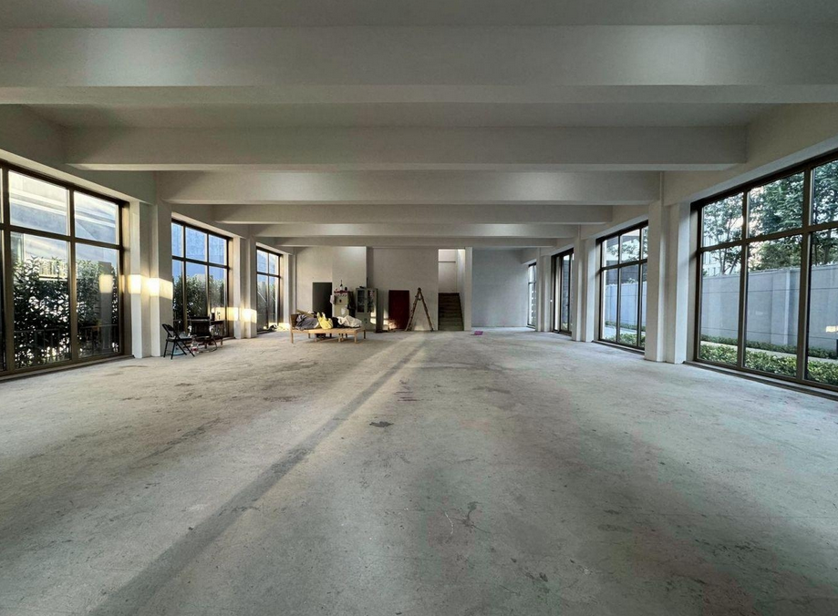 华鑫慧享城办公室图