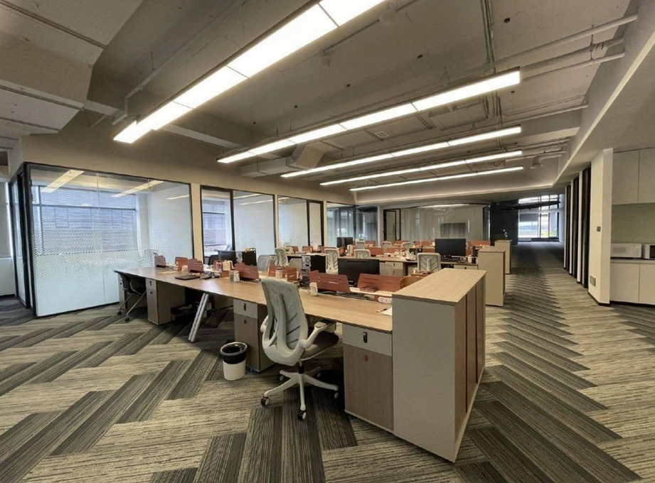 虹桥天地办公室图