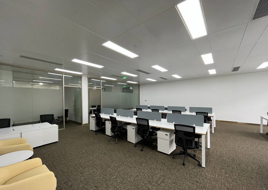 虹桥万通中心办公室图