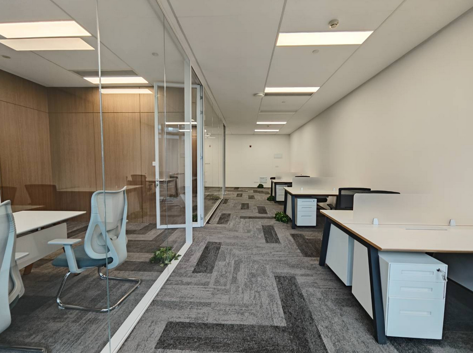 万金中心办公室图