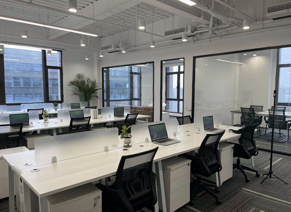 中建企业天地办公室图