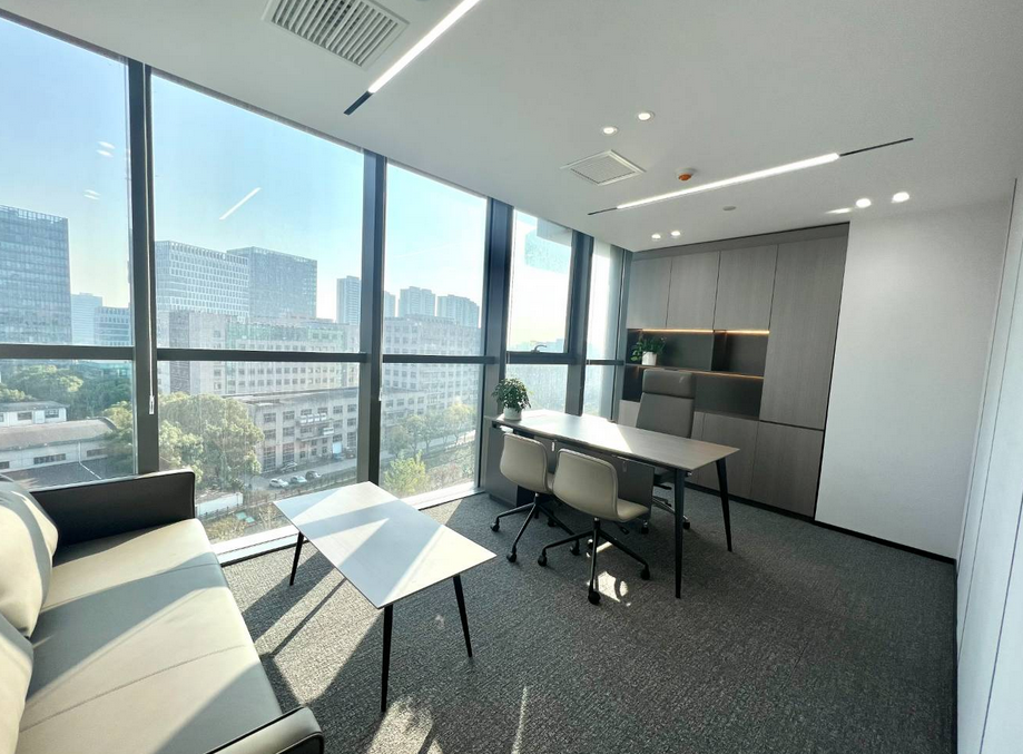 龙湖蓝海引擎科创中心办公室图