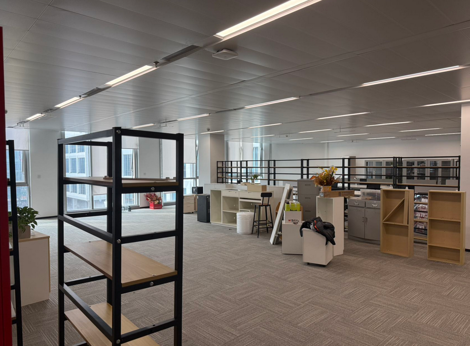 光大安石虹桥中心办公室图