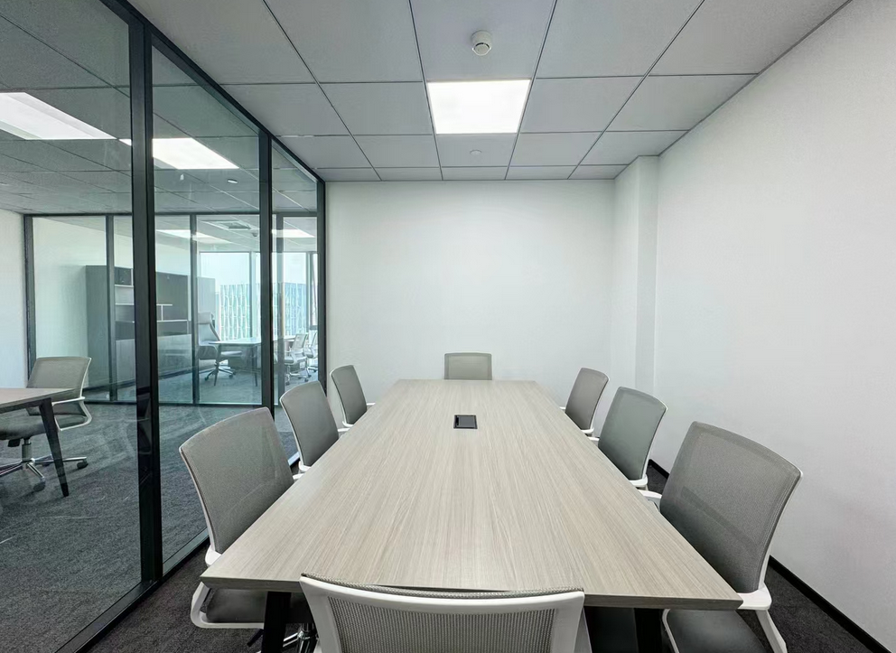 七宝宝龙城办公室图