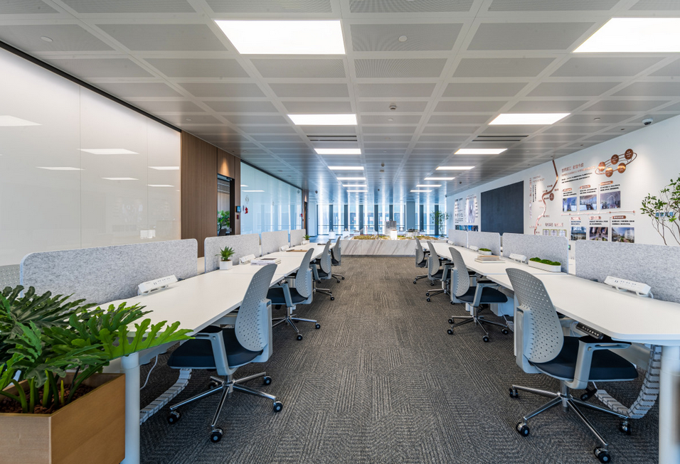 上房滨江富今广场办公室图