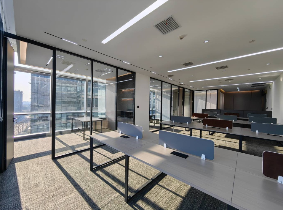 中展大厦办公室图
