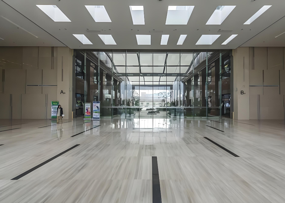 莱茵虹桥中心 莱茵虹桥中心