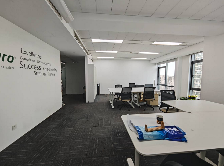 解放大厦办公室图