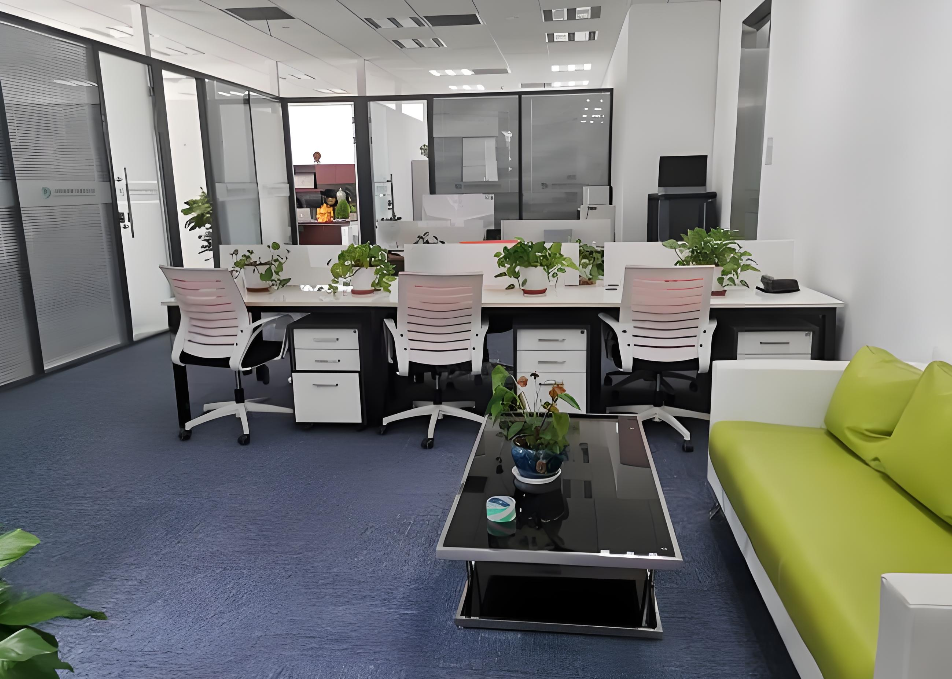 胜富仁大厦办公室图