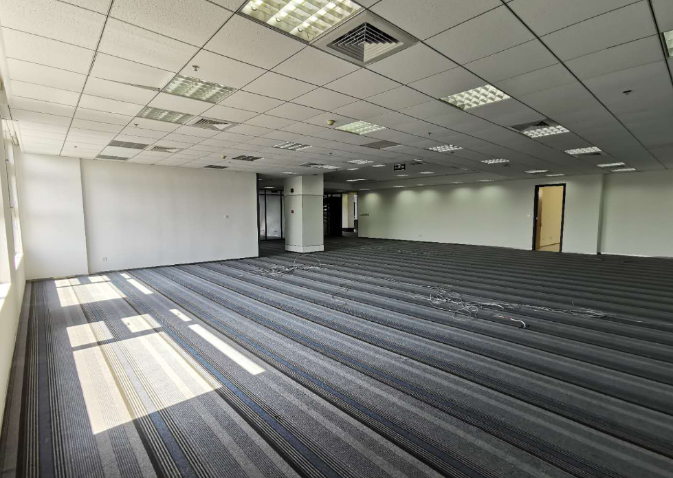 尼克互盛大楼办公室图