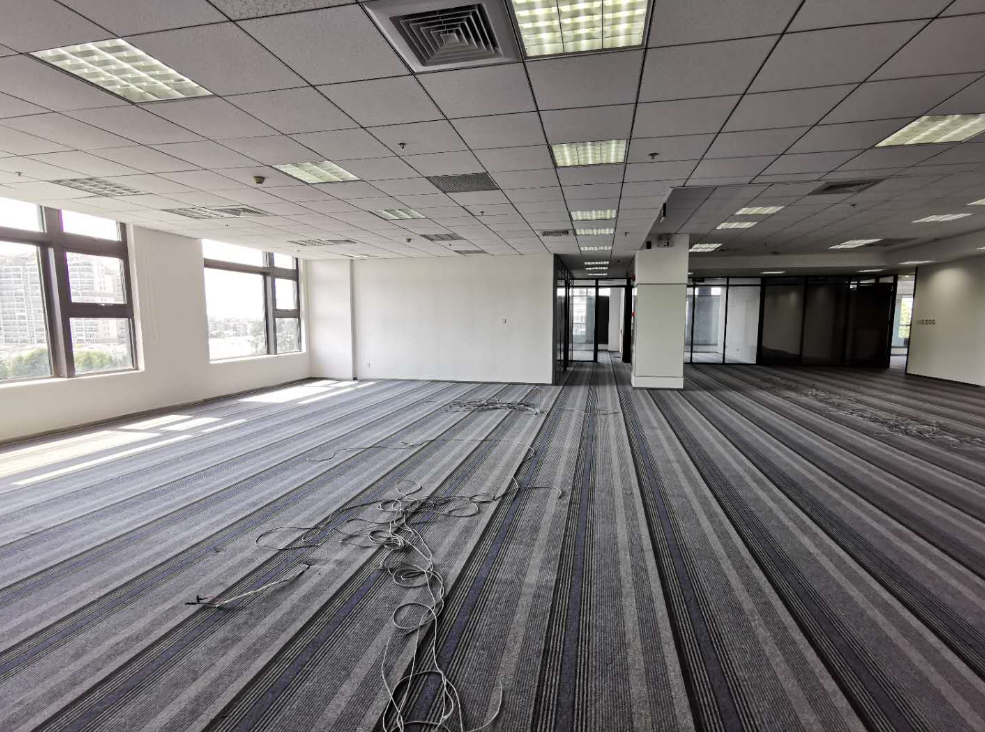 尼克互盛大楼办公室图