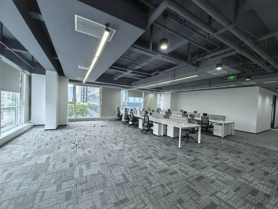 源深金融大厦办公室图