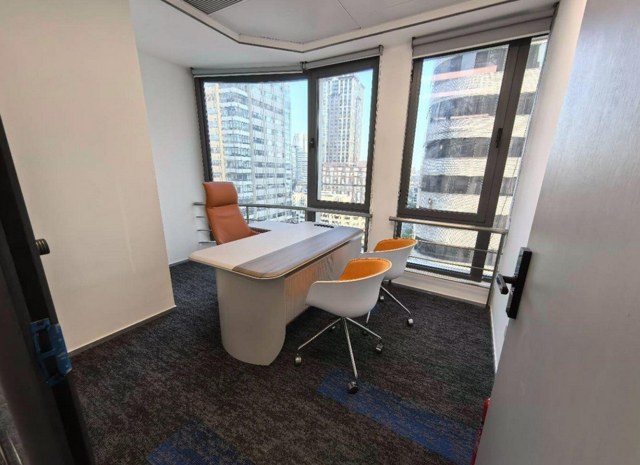 宝钢浦东国贸大厦办公室图