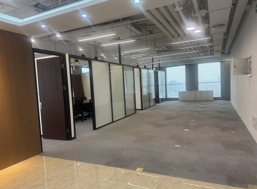 SOHO天山广场307㎡精装