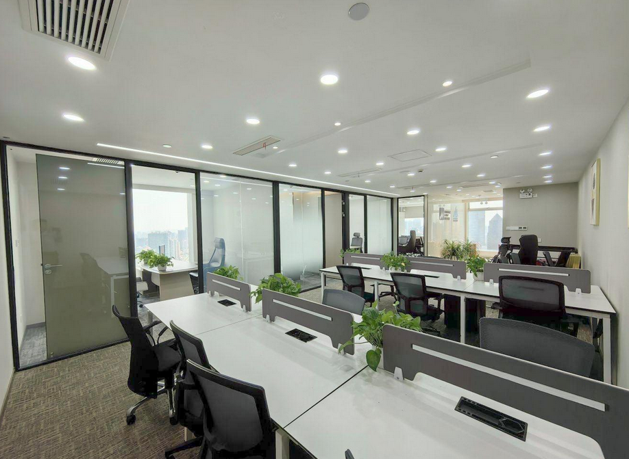 新上海国际大厦办公室图